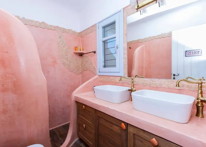 Galani, Immaculate With Private Pool & View In Kastraki, Naxos *